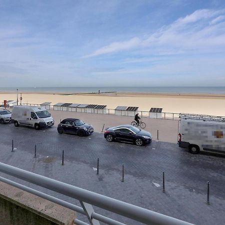 Awesome Apartment In Oostende With House Sea View 외부 사진