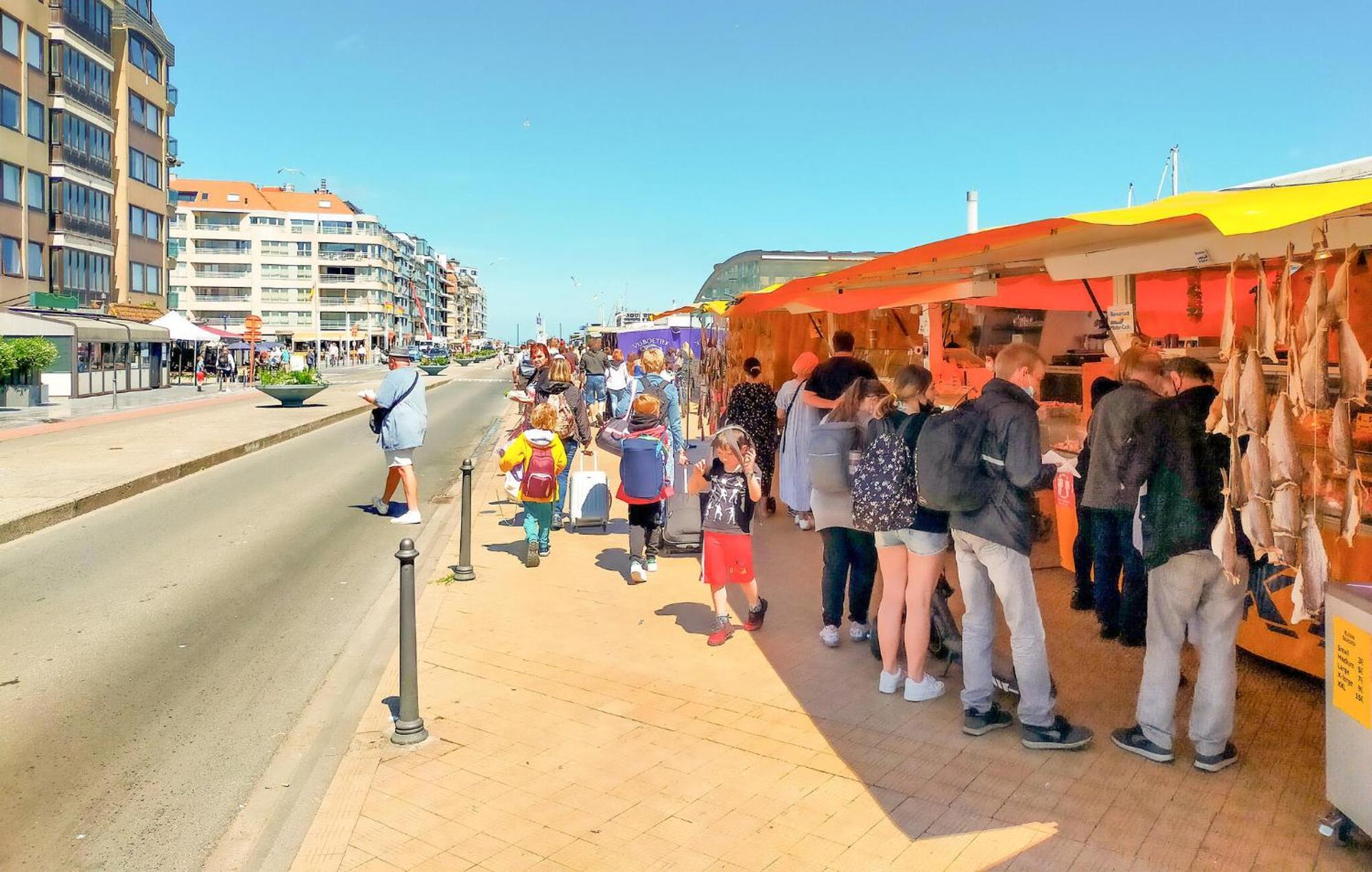 Awesome Apartment In Oostende With House Sea View 외부 사진