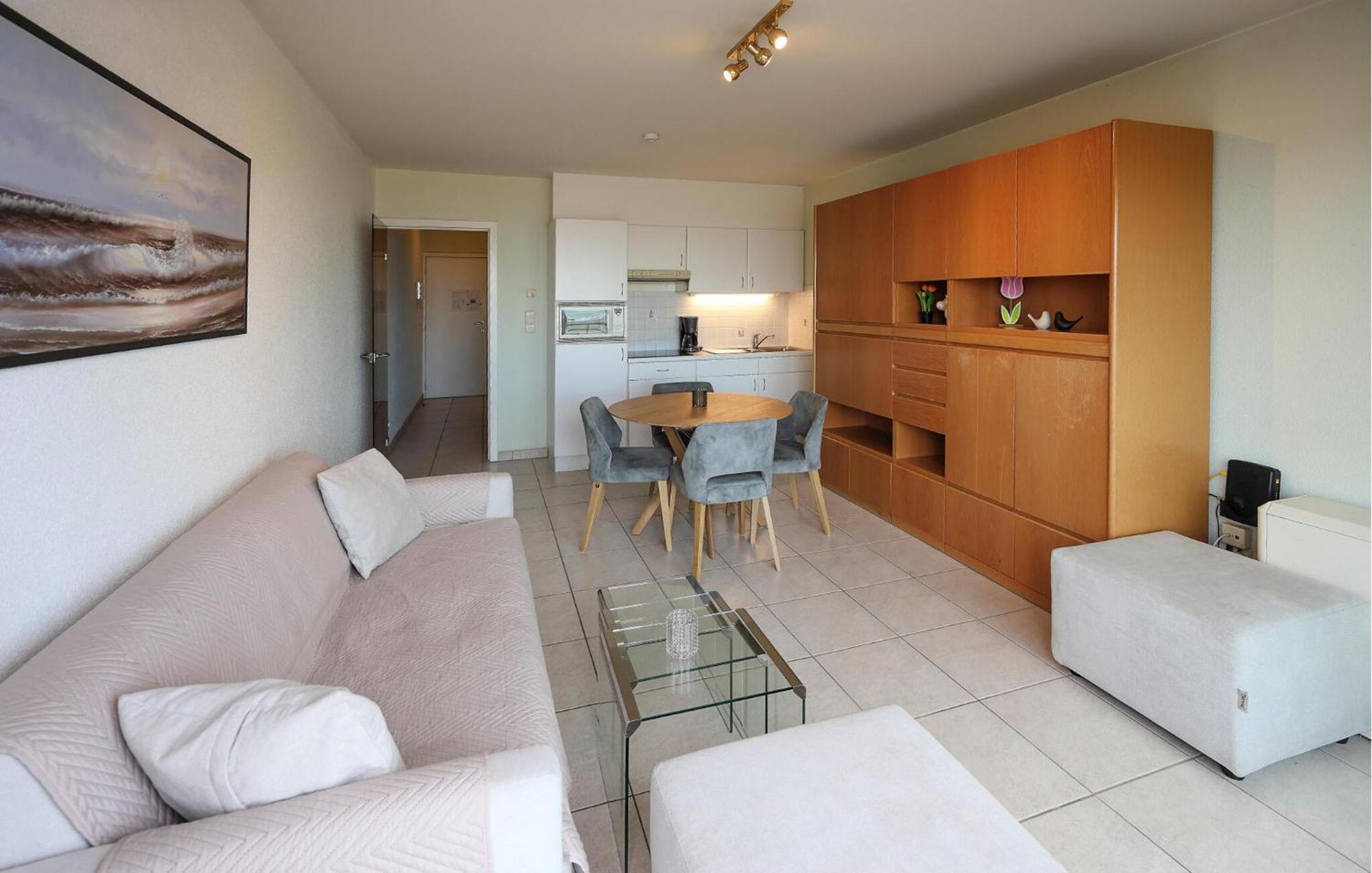 Awesome Apartment In Oostende With House Sea View 외부 사진